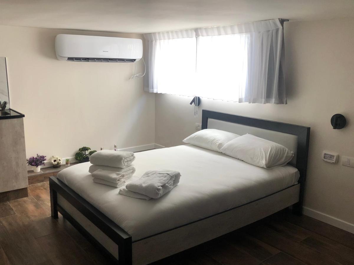 Hermitage Hotel Bat Yam Exterior foto